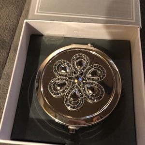 Liz Claiborne Mirror Compact